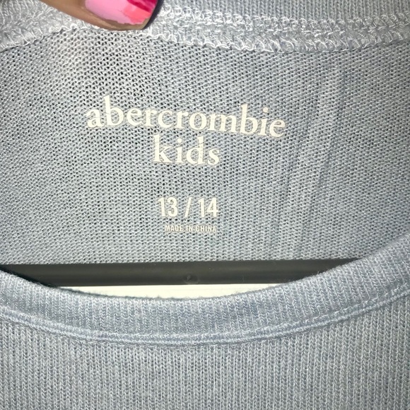 Cold shoulder light sweater blue gray ombré - Picture 2 of 4